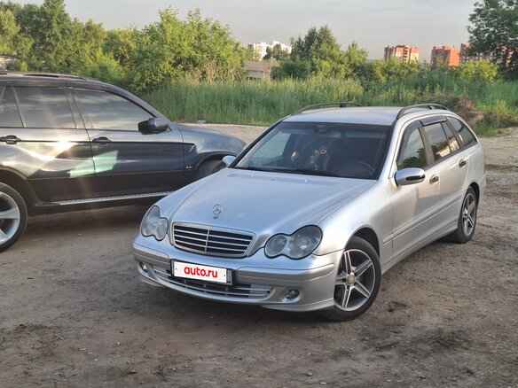 2004 Mercedes-Benz C-Класс 200 II (W203) Рестайлинг, серебристый