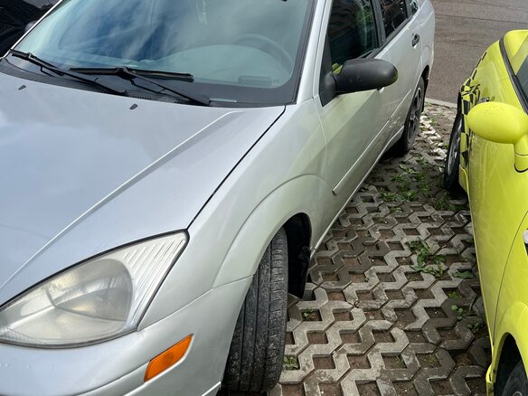 2004 Ford Focus I (North America), серебристый