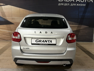 2026 Lada (ВАЗ) Granta I Рестайлинг, серебристый, 1118000 рублей, вид 3