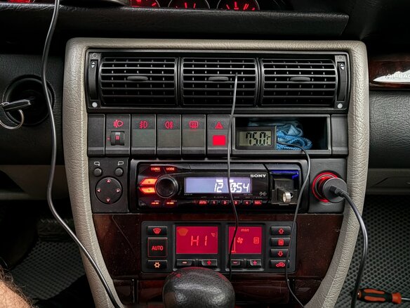 1995 Audi A6 I (C4), серый, 460000 рублей - вид 11