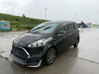 2021 Toyota Sienta II Рестайлинг, чёрный, 1430000 рублей, вид 1