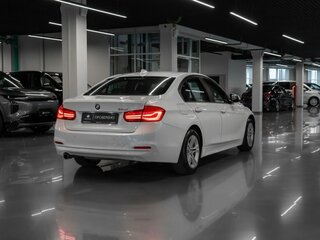 2016 BMW 3 серии 318i VI (F3x) Рестайлинг, белый, 1700000 рублей, вид 4