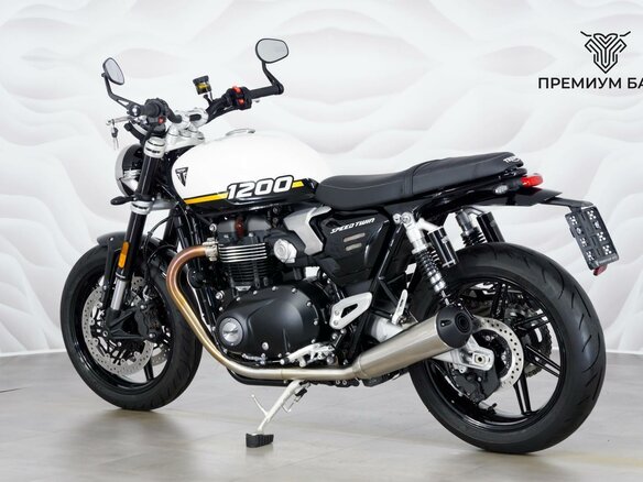 2026 Triumph Speed Twin, белый, 1699000 рублей - вид 7