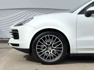 2018 Porsche Cayenne S III, белый, 5850000 рублей, вид 2