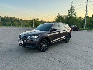 2020 Skoda Kodiaq I, коричневый, 3850000 рублей, вид 2