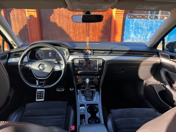 2015 Volkswagen Passat B8, синий, 1800000 рублей - вид 19