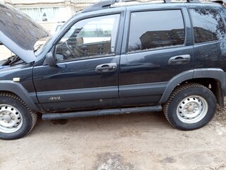 2006 Chevrolet Niva I, чёрный, 350000 рублей, вид 4