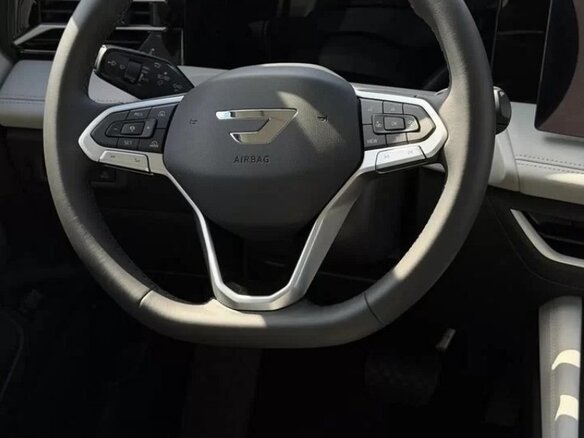 2026 Jetta VS8, серый, 2440000 рублей - вид 9