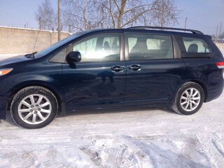 2010 Toyota Sienna III, зелёный, 1545838 рублей, вид 5