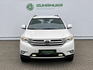 2010 Toyota Highlander II (XU40) Рестайлинг, белый, 1690000 рублей, вид 2