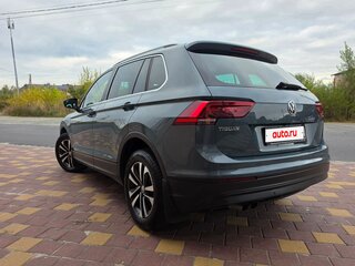 2019 Volkswagen Tiguan II, серый, 1950000 рублей, вид 4