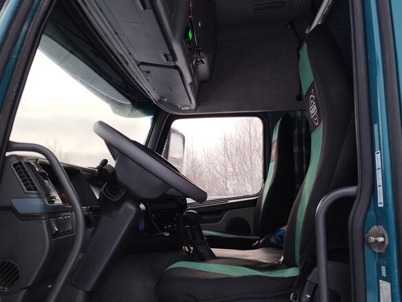 2007 Volvo FM, синий, 2500000 рублей - вид 5