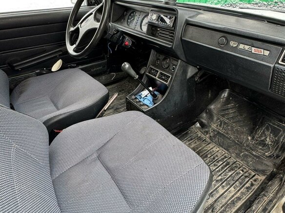 2010 Lada (ВАЗ) 2107, серебристый, 150000 рублей - вид 7