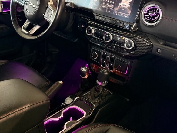 2019 Jeep Wrangler IV (JL), чёрный, 5300000 рублей - вид 8