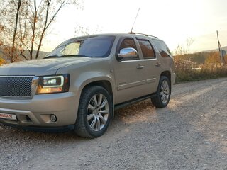 2008 Chevrolet Tahoe III, золотистый, 1790000 рублей, вид 1