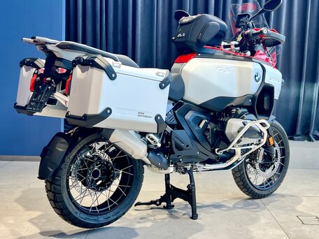 2024 BMW R 1300 GS Adventure, красный, 2690000 рублей, вид 4