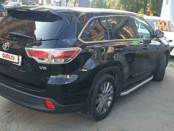 2014 Toyota Highlander III (XU50), чёрный - вид 9
