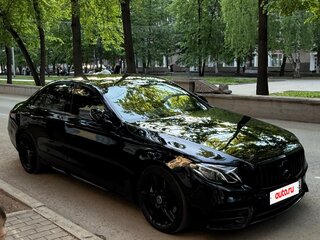 2019 Mercedes-Benz E-Класс 220 d V (W213, S213, C238), чёрный, 3950000 рублей, вид 2