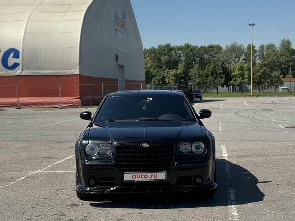 2006 Chrysler 300C SRT8 I, чёрный, 3000000 рублей - вид 5
