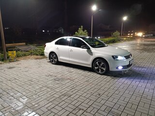 2013 Volkswagen Jetta VI, белый, 1240000 рублей, вид 3