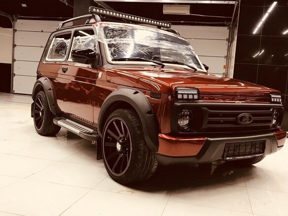 2017 Lada (ВАЗ) 2121 (4x4) Urban I Рестайлинг, красный
