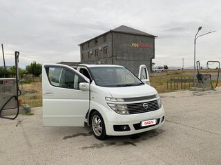 2003 Nissan Elgrand II (E51), белый, 450000 рублей, вид 2