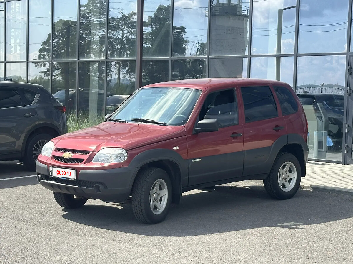 Открыть фотографии: Chevrolet Niva I Рестайлинг