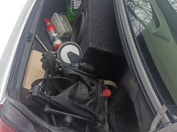 2001 Toyota Mark II IX (X110), серый - вид 23
