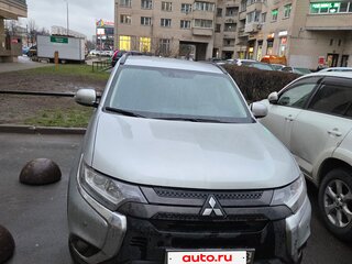 2021 Mitsubishi Outlander III Рестайлинг 3, серый, 2999000 рублей, вид 1