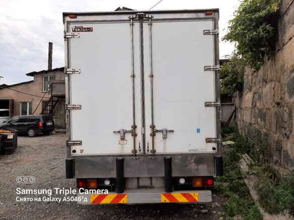 2013 Isuzu Forward (F-Series), белый, 6250000 рублей - вид 7