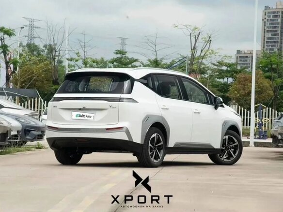 2026 Aion Y Plus 51.9 kWh, белый, 2090000 рублей - вид 5