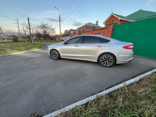2013 Ford Fusion (North America) II, серебристый, 1280000 рублей, вид 4