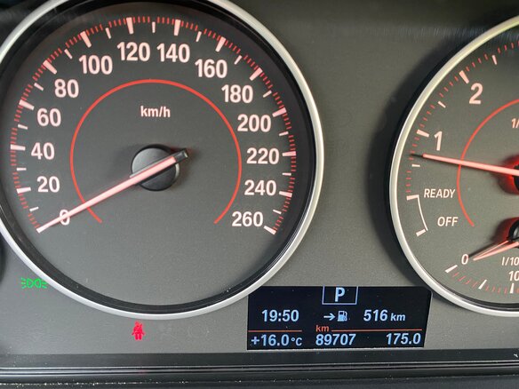 2018 BMW 3 серии 320i xDrive VI (F3x) Рестайлинг, оранжевый, 2950000 рублей - вид 18