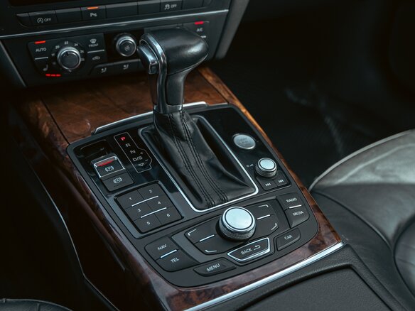 2014 Audi A6 IV (C7), чёрный, 1510000 рублей - вид 23