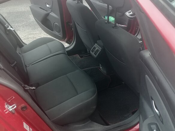 2010 Renault Fluence I, красный, 650000 рублей - вид 5