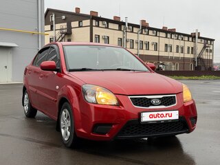 2010 Kia Rio II Рестайлинг, красный, 530000 рублей, вид 5