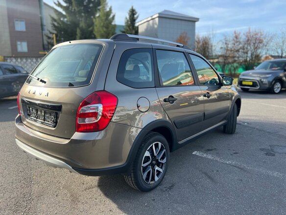 2026 Lada (ВАЗ) Granta Cross I Рестайлинг, коричневый, 1265000 рублей - вид 5