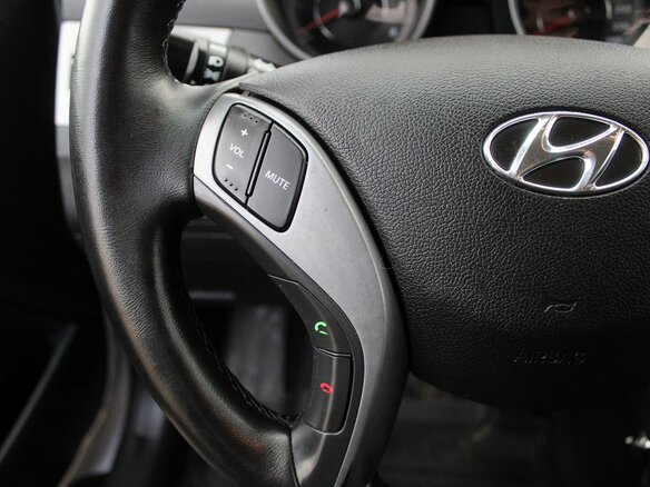 2014 Hyundai Elantra V (MD) Рестайлинг, белый - вид 12