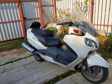 2010 Suzuki Burgman (SkyWave) 650, белый, 390000 рублей, вид 3