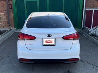 2017 Kia Forte II Рестайлинг, белый, 1350000 рублей, вид 2