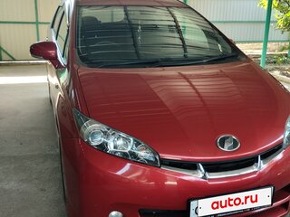 2009 Toyota Wish II, красный, 1555000 рублей, вид 2