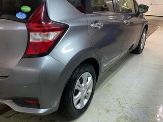 2020 Nissan Note II Рестайлинг, серый, 1100000 рублей, вид 2