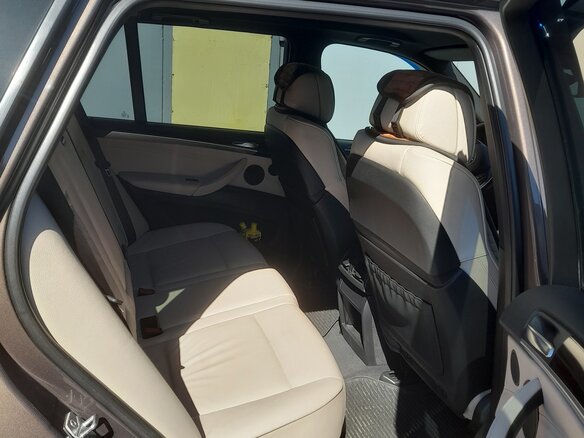 2013 BMW X5 35i II (E70) Рестайлинг, коричневый, 1950000 рублей - вид 12