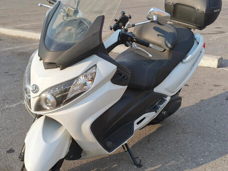2013 Sym Maxsym 400, белый, 205000 рублей, вид 2