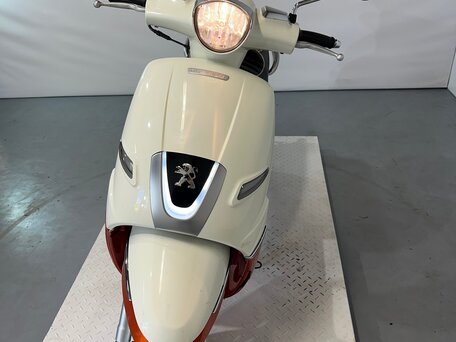 2019 Peugeot Django, красный, 135000 рублей, вид 3
