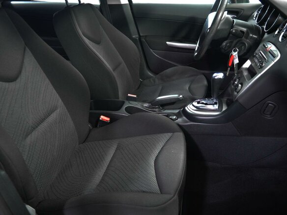 2011 Peugeot 308 I, чёрный - вид 12