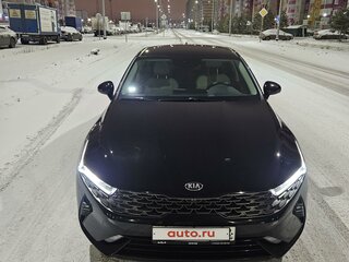 2021 Kia K5 III, чёрный, 2770000 рублей, вид 3