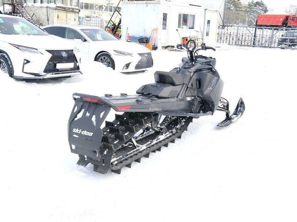 2021 BRP Ski-Doo Summit 850, чёрный, 2800000 рублей - вид 1