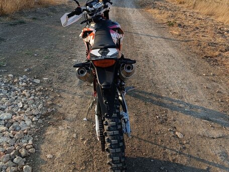 2019 SWM RS 500 R, красный, 650000 рублей, вид 5