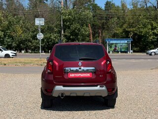 2012 Renault Duster I, красный, 880000 рублей, вид 5